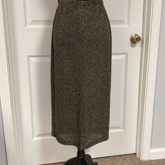 Francine Browner vintage gold/Blk sweater skirt - Size large - Picture 3 of 9